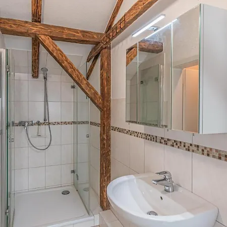 3 Bedroom Beautiful In *